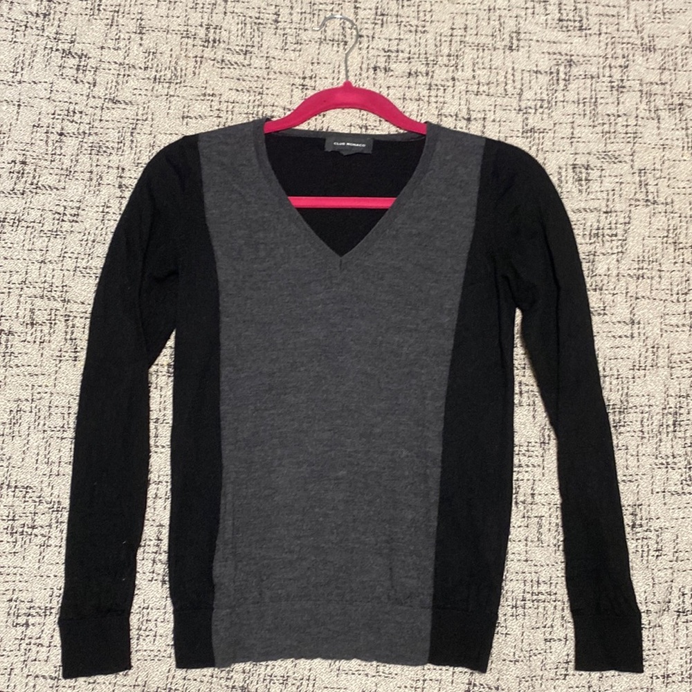 Club Monaco wool V neck grey and black size small